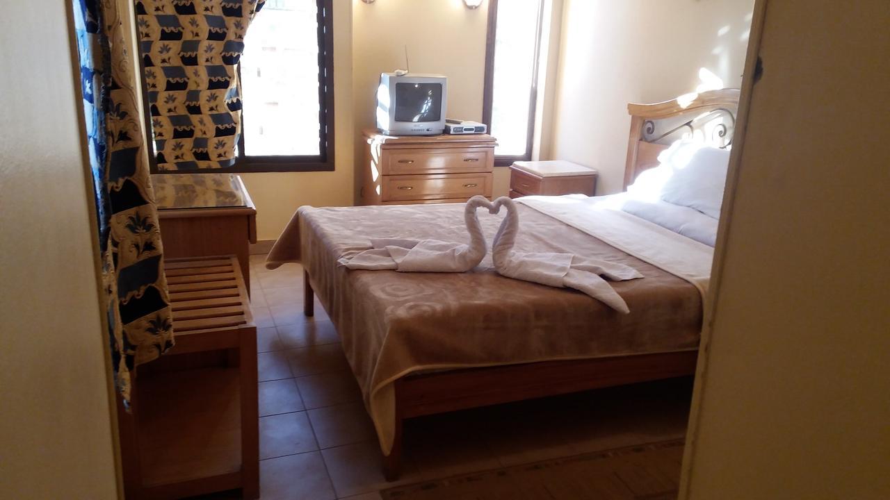 Applicators Hotel Abu Simbel Exteriör bild